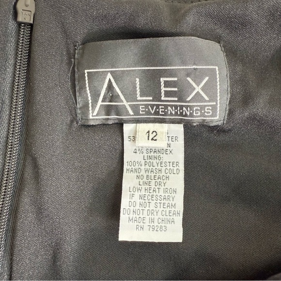 Vintage Alex Evenings Black Crinkle Cocktail Formal Maxi Mermaid Dress Size 12 - Picture 13 of 16